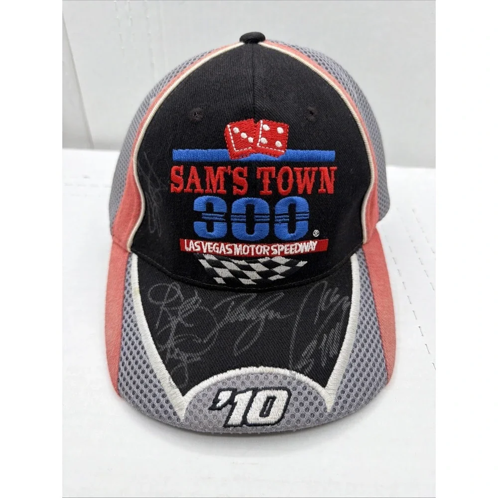VINTAGE SAMS TOWN LAS VEGAS SPEEDWAY 300 BLACK  ADJUSTABLE SIGNED - Picture 2 of 10
